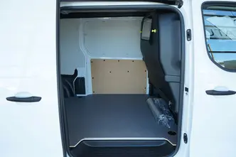Toyota Proace, 2.0, 106 kW, дизель, механическая, передний привод
