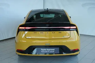Toyota Prius, 2.0, 111 kW, подключаемый гибрид, автомат, передний привод