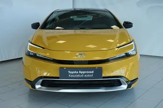 Toyota Prius, 2.0, 111 kW, подключаемый гибрид, автомат, передний привод