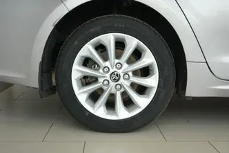 Toyota Corolla, 1.8, 72 kW, hübriid, automaat, esivedu