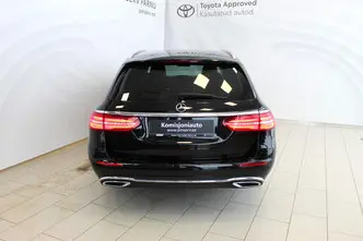 Mercedes-Benz E 220, 2.0, 143 kW, diesel, automatic, four-wheel drive