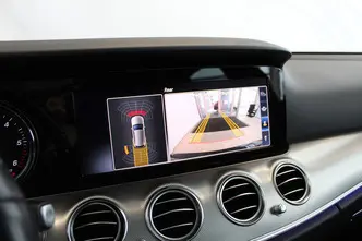 Mercedes-Benz E 220, 2.0, 143 kW, diesel, automatic, four-wheel drive
