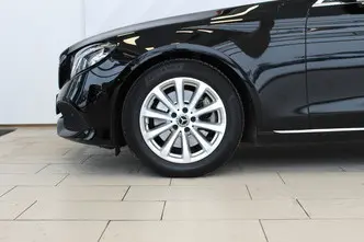 Mercedes-Benz E 220, 2.0, 143 kW, diesel, automatic, four-wheel drive