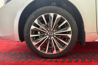 Toyota Corolla, 1.8, 72 kW, hübriid, automaat, esivedu