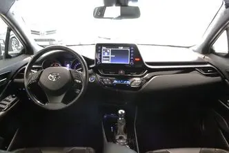 Toyota C-HR, 1.8, 72 kW, гибрид, автомат, передний привод