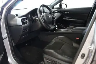 Toyota C-HR, 1.8, 72 kW, гибрид, автомат, передний привод