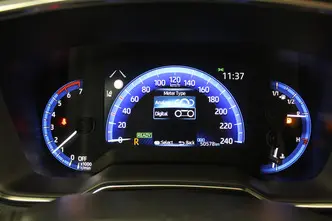 Toyota Corolla, 1.8, 72 kW, гибрид, автомат, передний привод