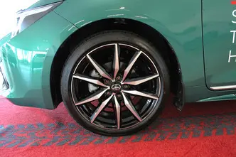 Toyota Corolla, 1.8, 72 kW, hübriid, automaat, esivedu