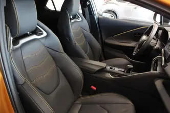 Toyota C-HR, 2.0, 112 kW, hübriid, automaat, nelikvedu