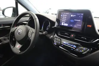 Toyota C-HR, 1.8, 72 kW, hybrid, automatic, front-wheel drive