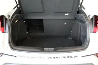 Toyota C-HR, 1.8, 72 kW, hybrid, automatic, front-wheel drive