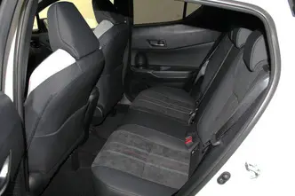 Toyota C-HR, 1.8, 72 kW, hybrid, automatic, front-wheel drive