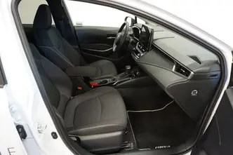 Toyota Corolla, 1.8, 72 kW, hybrid, automatic, front-wheel drive