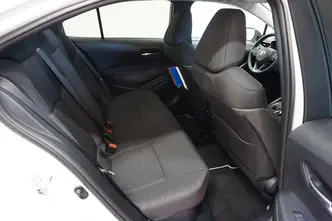 Toyota Corolla, 1.8, 72 kW, hybrid, automatic, front-wheel drive