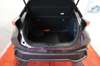 Toyota C-HR, 1.8, 72 kW, hübriid, automaat, esivedu