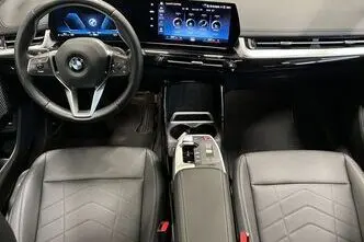 BMW 218, 1.5, 100 kW, bensiin, automaat, esivedu