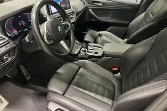 BMW X4, 135 kW, hybrid, automatic, four-wheel drive