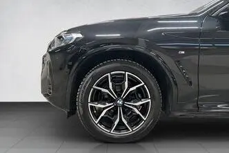 BMW X4, 135 kW, hybrid, automatic, four-wheel drive