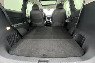 Maxus Euniq 5, 65 kW, elekter, automaat, esivedu