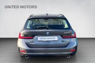 BMW 330, 215 kW, бензин, автомат, полный привод