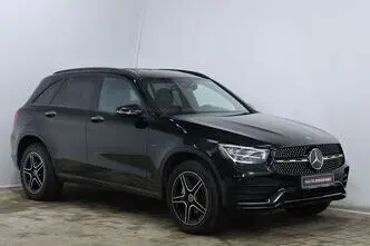 Mercedes-Benz GLC 300, 2.0, 143 kW, plug-in hybrid, automatic, four-wheel drive