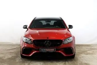 Mercedes-Benz E 63 AMG, 4.0, 450 kW, petrol, automatic, four-wheel drive