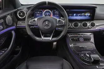 Mercedes-Benz E 63 AMG, 4.0, 450 kW, petrol, automatic, four-wheel drive