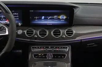 Mercedes-Benz E 63 AMG, 4.0, 450 kW, petrol, automatic, four-wheel drive