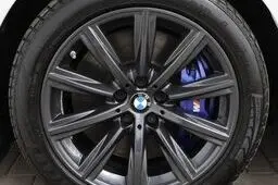 BMW 530, 3.0, 210 kW, гибрид, автомат, полный привод