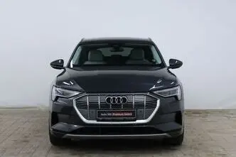 Audi e-tron, 158 kW, electric, automatic, four-wheel drive