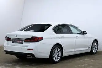 BMW 520, 2.0, 135 kW, hybrid, automatic, rear-wheel drive