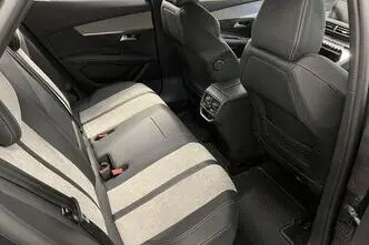 Peugeot 3008, 1.6, 147 kW, подключаемый гибрид, автомат, полный привод