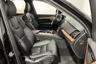Volvo XC90, 2.0, 173 kW, hybrid, automatic, four-wheel drive