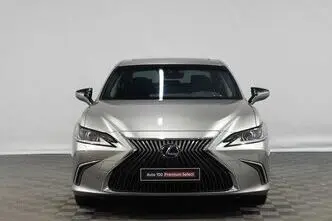 Lexus ES 300, 2.5, 131 kW, гибрид, автомат, передний привод
