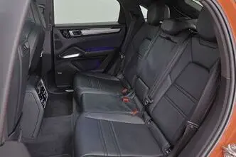 Porsche Cayenne, 4.0, 404 kW, petrol, automatic, four-wheel drive