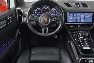 Porsche Cayenne, 4.0, 404 kW, petrol, automatic, four-wheel drive