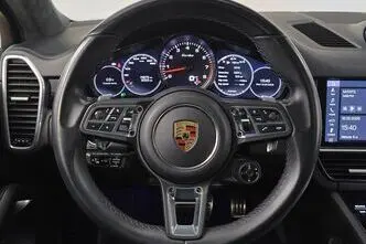 Porsche Cayenne, 4.0, 404 kW, petrol, automatic, four-wheel drive