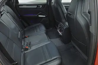Porsche Cayenne, 4.0, 404 kW, petrol, automatic, four-wheel drive