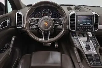 Porsche Cayenne, 4.8, 382 kW, petrol, automatic, four-wheel drive