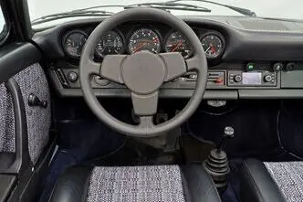 Porsche 911, 2.7, 110 kW, petrol