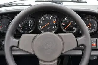 Porsche 911, 2.7, 110 kW, petrol