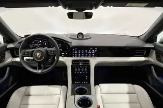 Porsche Taycan, 140 kW, electric, automatic, four-wheel drive