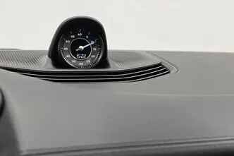 Porsche Taycan, 140 kW, электричество, автомат, полный привод