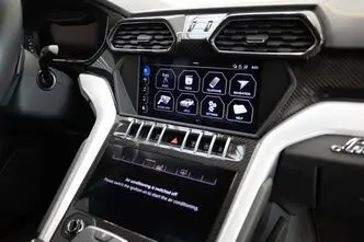 Lamborghini Urus, 4.0, 478 kW, bensiin, automaat, nelikvedu