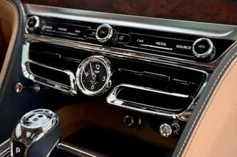 Bentley Flying Spur, 4.0, 404 kW, petrol, automatic, four-wheel drive