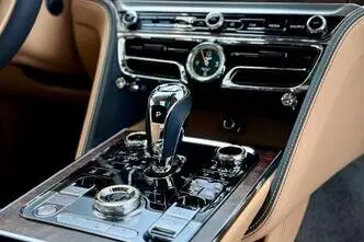 Bentley Flying Spur, 4.0, 404 kW, petrol, automatic, four-wheel drive