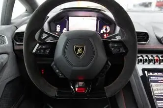 Lamborghini Huracán, 5.2, 449 kW, bensiin, automaat, nelikvedu