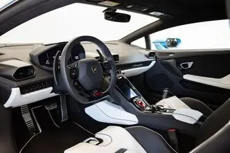 Lamborghini Huracán, 5.2, 470 kW, petrol, automatic, four-wheel drive