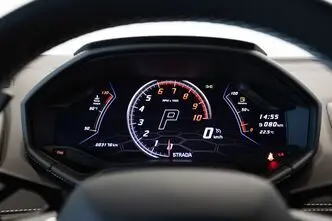 Lamborghini Huracán, 5.2, 470 kW, petrol, automatic, four-wheel drive