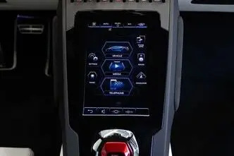 Lamborghini Huracán, 5.2, 470 kW, petrol, automatic, four-wheel drive